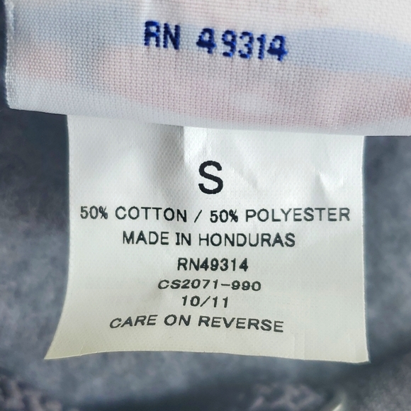 ๐ HOST PICK ๐ Harvard University Hoodie - Picture 13 of 16